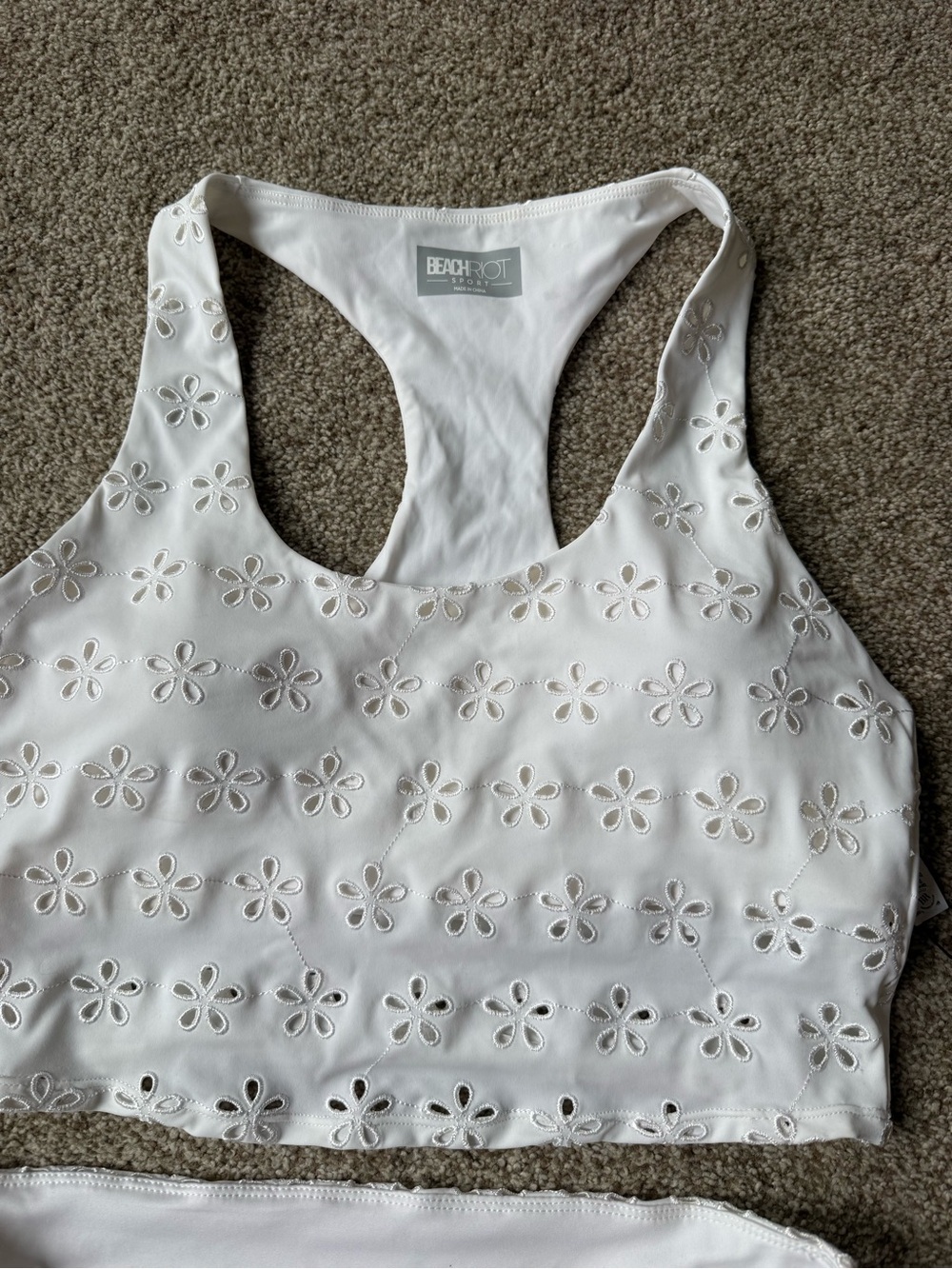 BEACH RIOT trixie eyelet magnolia skirt & yara magnolia top WHITE set - Picture 3 of 5